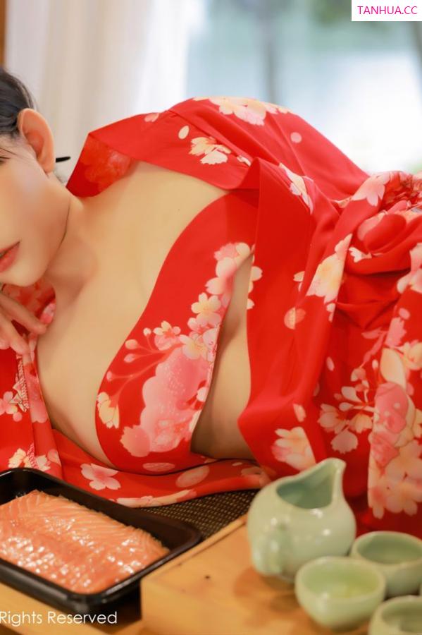 韩希蕾  [XiuRen]高清写真图 2021.10.14 No.4063 韩希蕾第3张图片